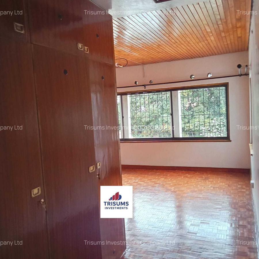 5 Bed Villa with En Suite at Rhapta Road - 7