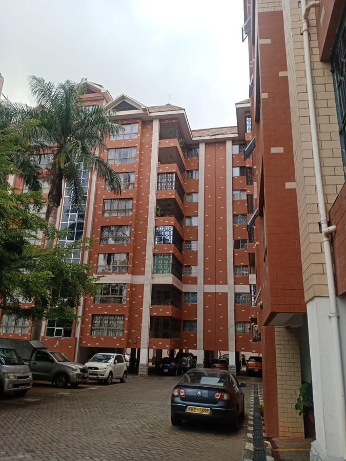 Serviced 3 Bed Apartment with En Suite in Kileleshwa - 1