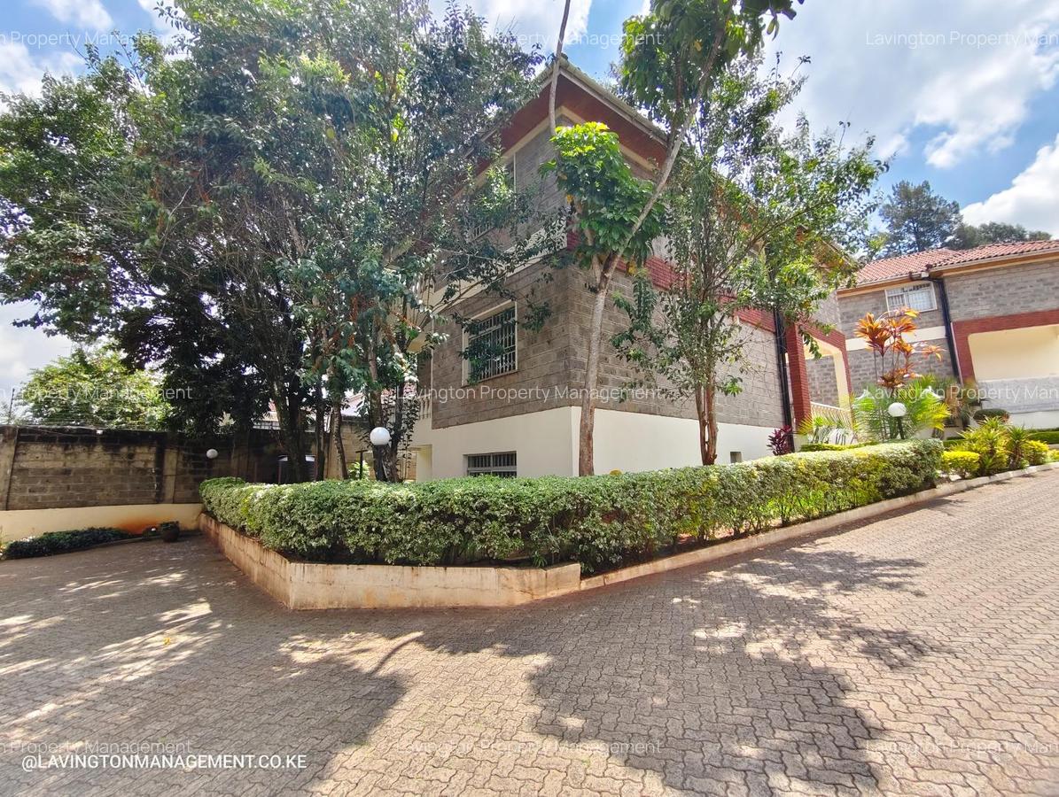 4 Bed Townhouse with En Suite at Lavington Green - 2