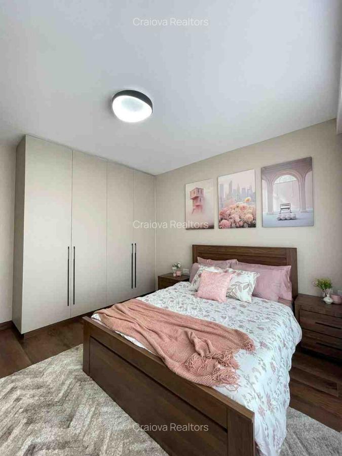 4 Bed Townhouse with En Suite at Links Road - 16