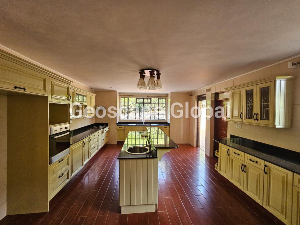 5 Bed House with En Suite in Kitisuru - 14