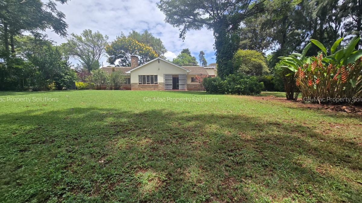 4 Bed House with En Suite in Runda - 12