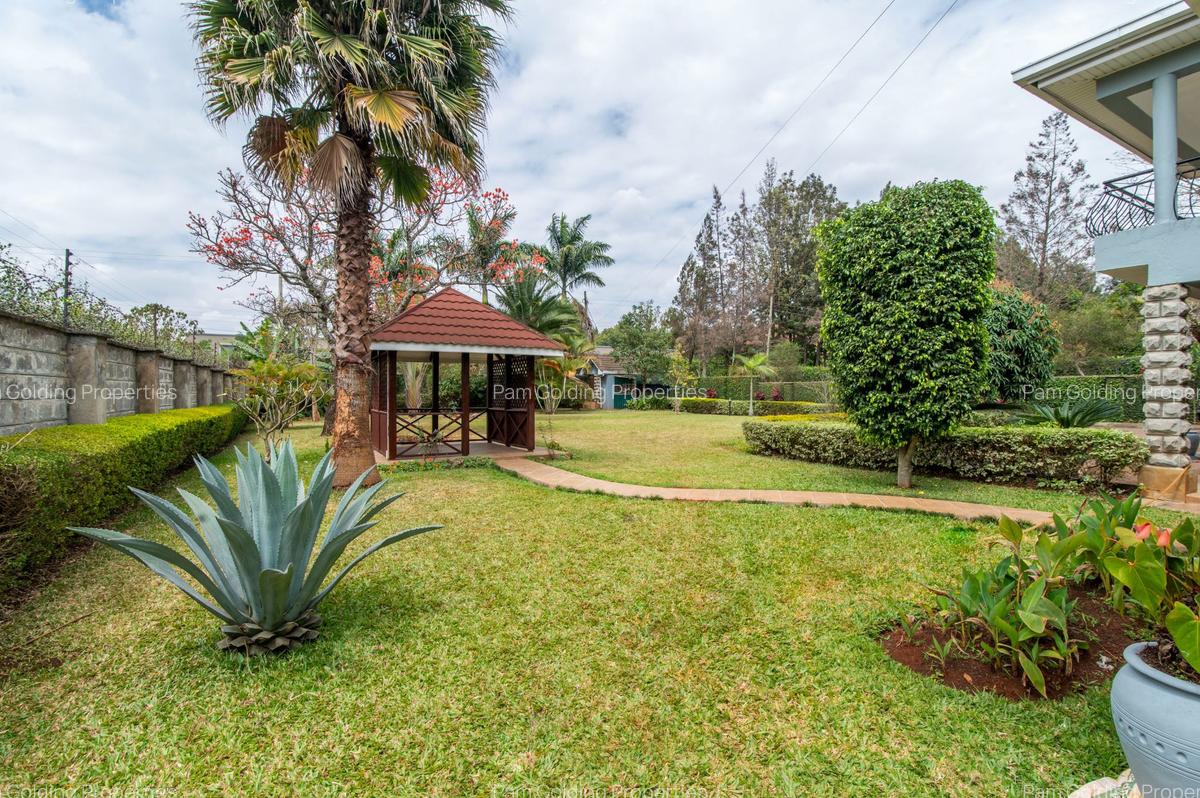 4 Bed House with En Suite in Runda - 2