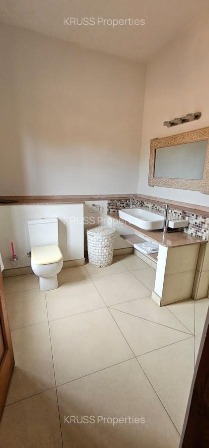 Furnished 2 Bed Apartment with En Suite at Ar174 - 9