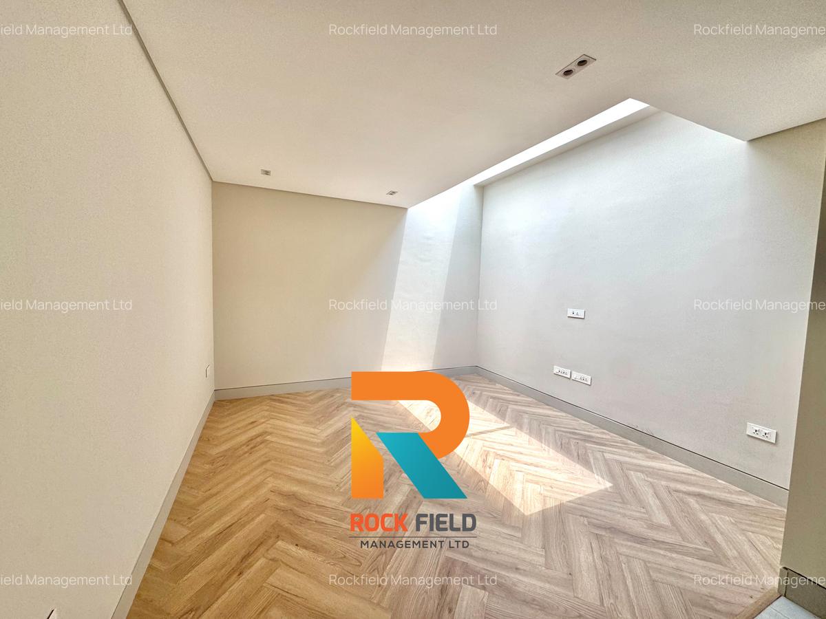 5 Bed Apartment with En Suite at Grevillea Grove - 6