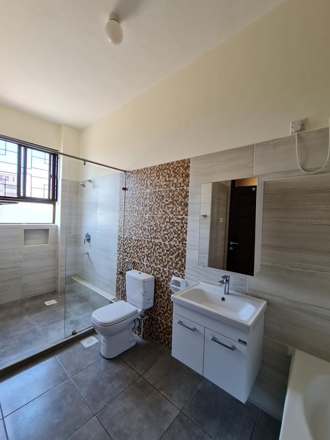 3 Bed Apartment with En Suite in Nyali Area - 14