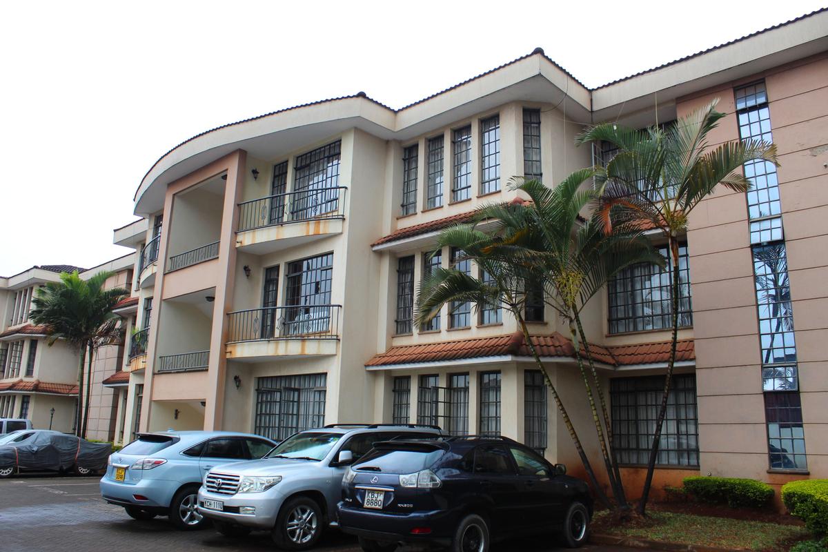 3 Bed Apartment with En Suite in General Mathenge - 2