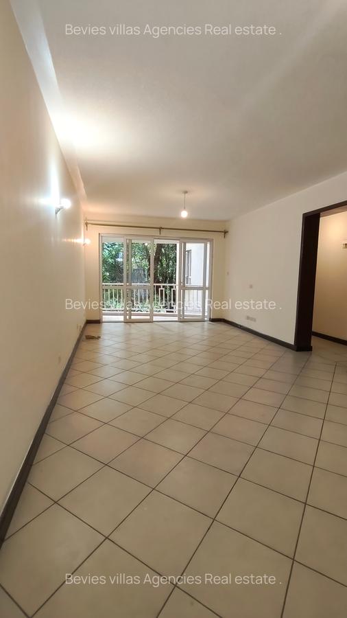 2 Bed Apartment with En Suite at Brookside - 9