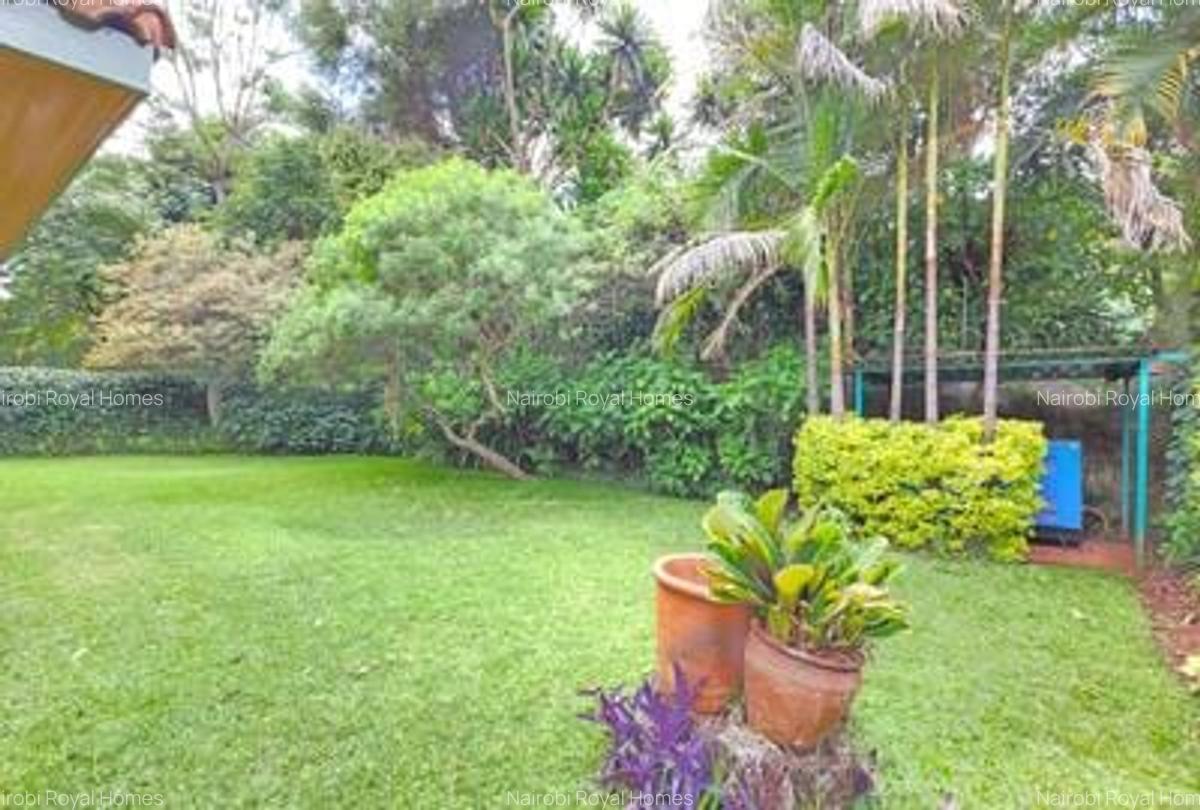 4 Bed Townhouse with En Suite at Mzima Springs - 4