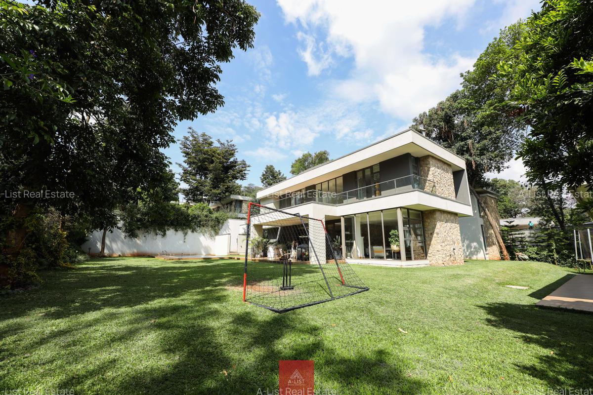 5 Bed Villa with En Suite at Miotoni - 4