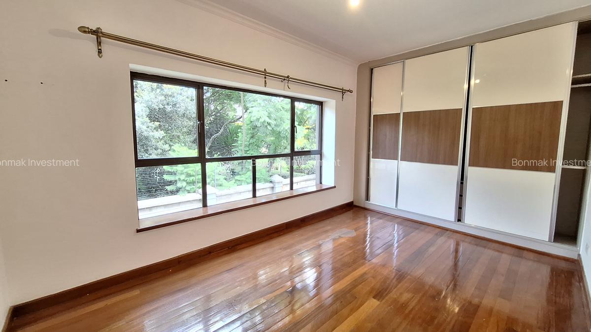 5 Bed Townhouse with En Suite at Kaputei Gardens. - 17