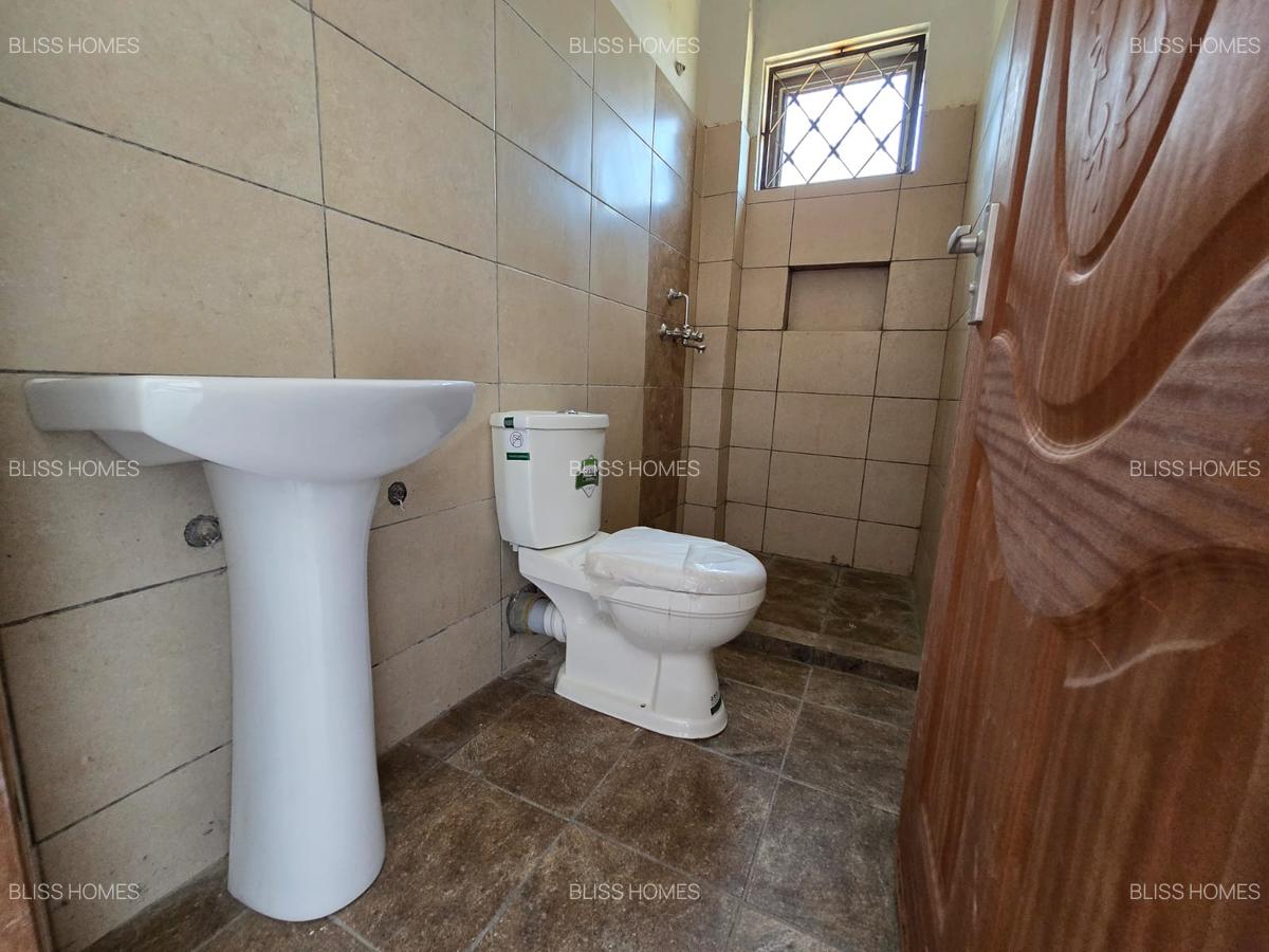 2 Bed Apartment with En Suite at Mtambo Road - 5