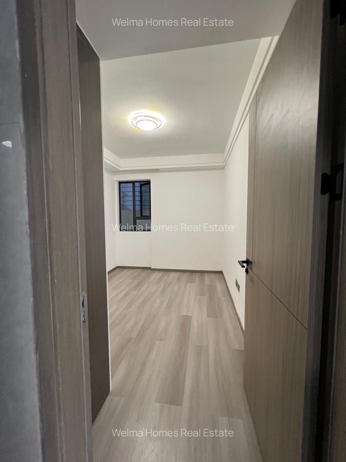 2 Bed Apartment with En Suite in Westlands Area - 11