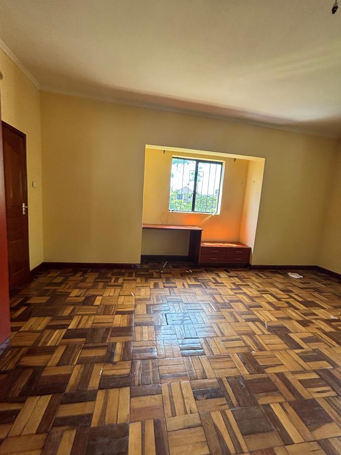 4 Bed Villa with En Suite in Kiambu Road - 15