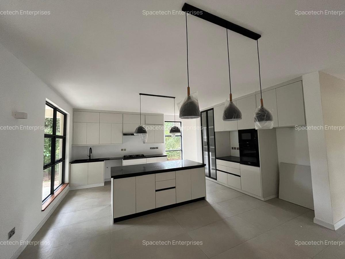 4 Bed House with En Suite in Karen - 7