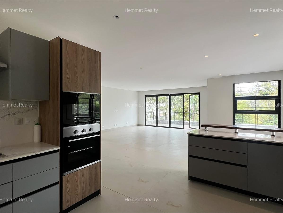 4 Bed House with En Suite in Loresho - 3