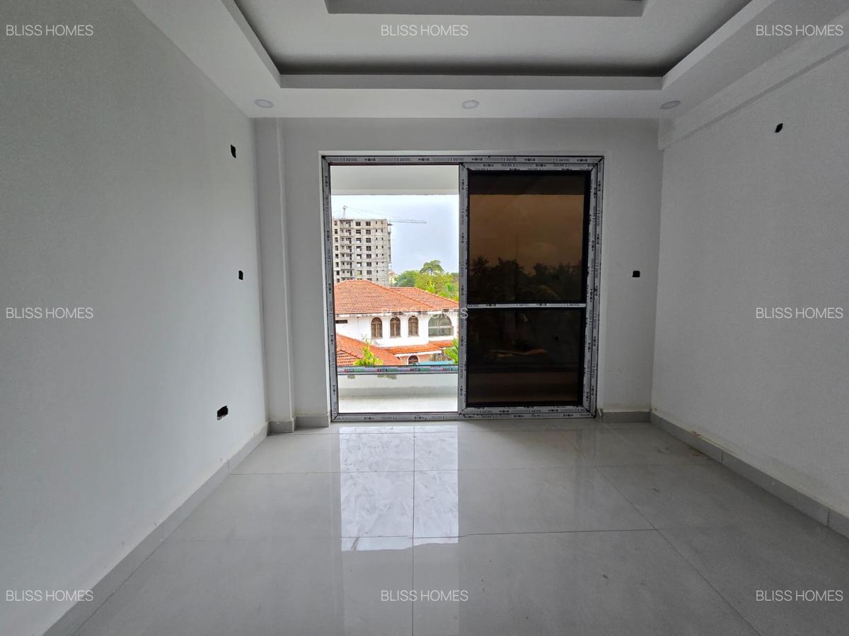3 Bed Apartment with En Suite at Nyali - 9