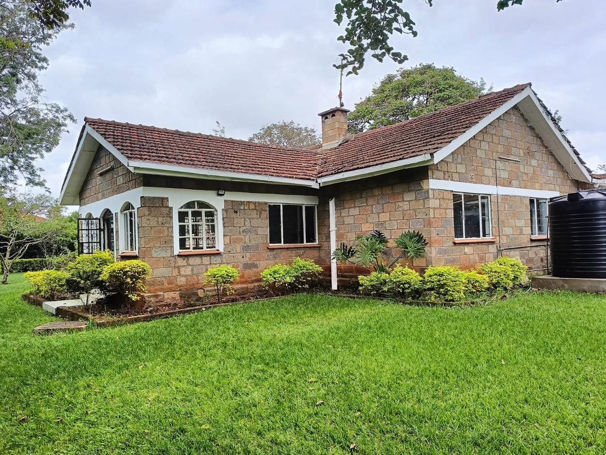 4 Bed House with Garden at Garden Estate - 3