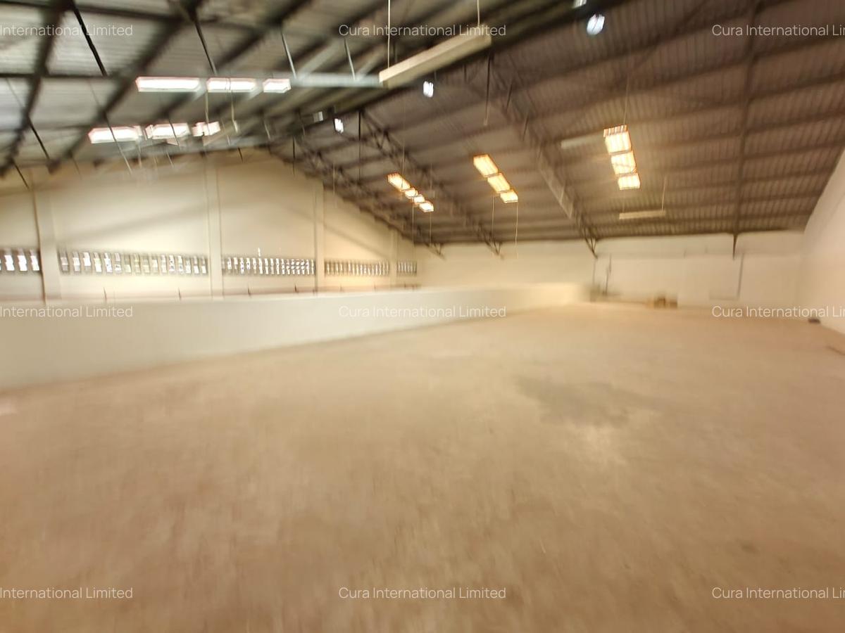 11,500 ft² Warehouse in Ruaraka - 11