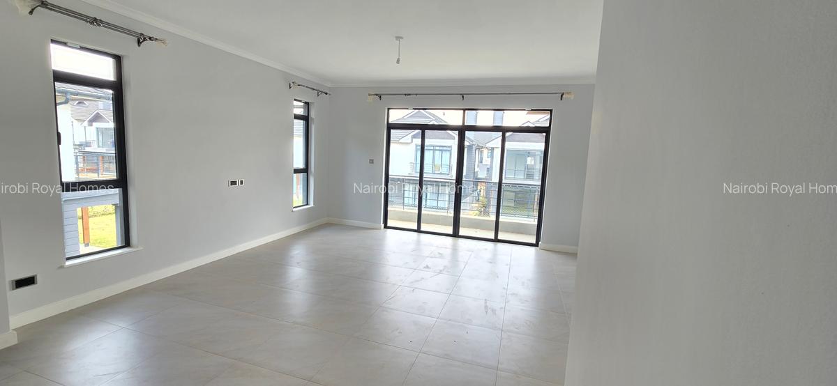 4 Bed Townhouse with En Suite at Five-Star Paradise - 15