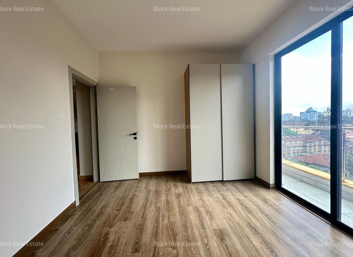 3 Bed Apartment with En Suite in Kilimani - 3