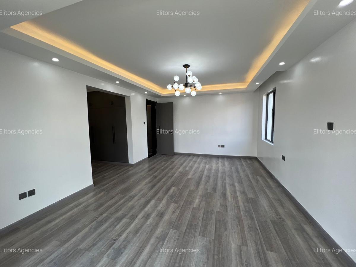 4 Bed Apartment with En Suite at Oloitoktok Road - 15