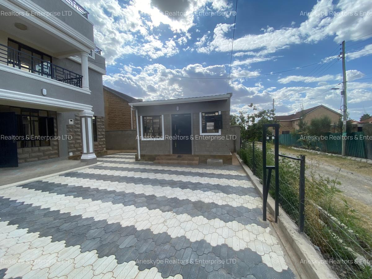 4 Bed House with En Suite in Kitengela - 3