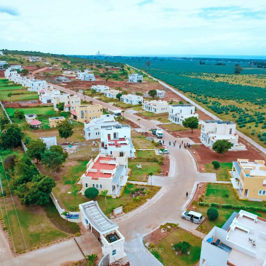 4 Bed Townhouse with En Suite in Nyali Area - 4