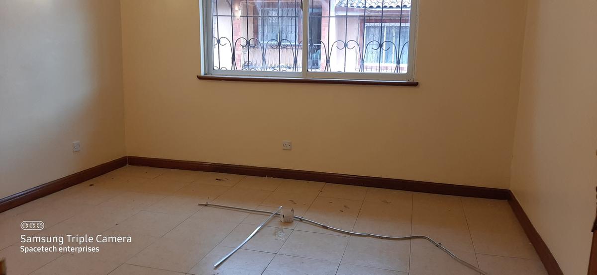 4 Bed Townhouse with En Suite in Kileleshwa - 12