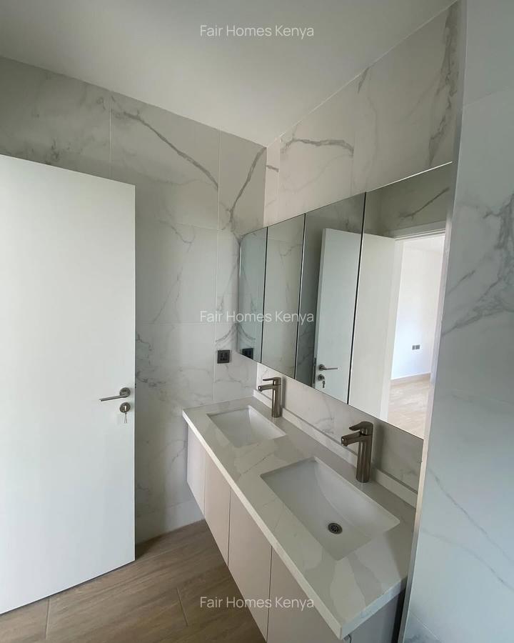 3 Bed Apartment with En Suite at Riverside Drive - 7