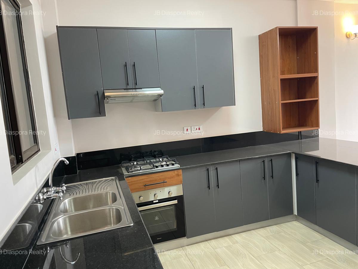 2 Bed Apartment with Gym at Lantana Road - 2