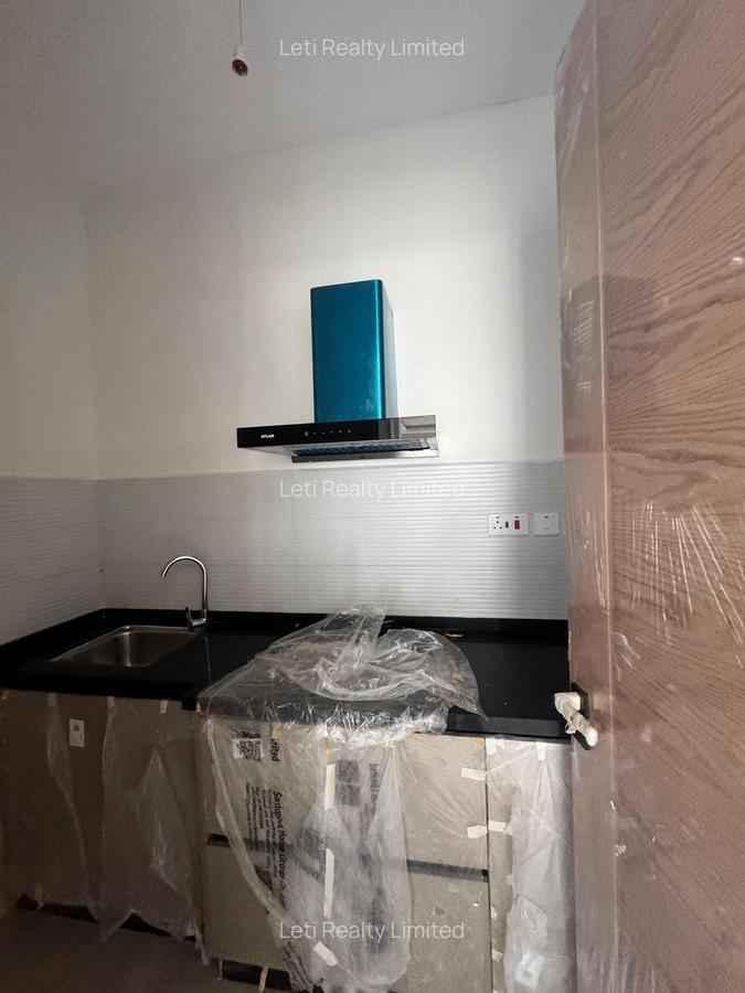 6 Bed Townhouse with En Suite in Lavington - 7