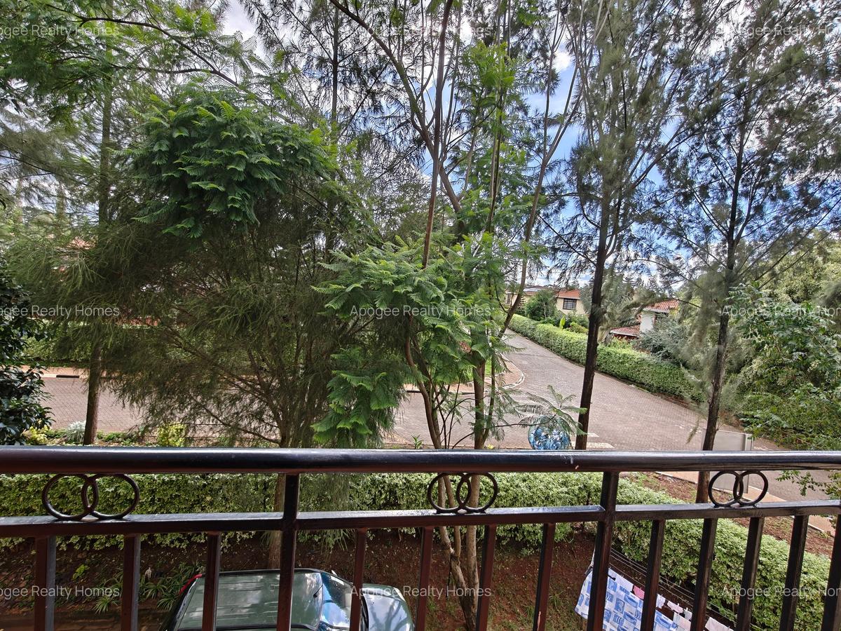 Serviced 2 Bed Apartment with En Suite at Fourways Junction Estate - 20