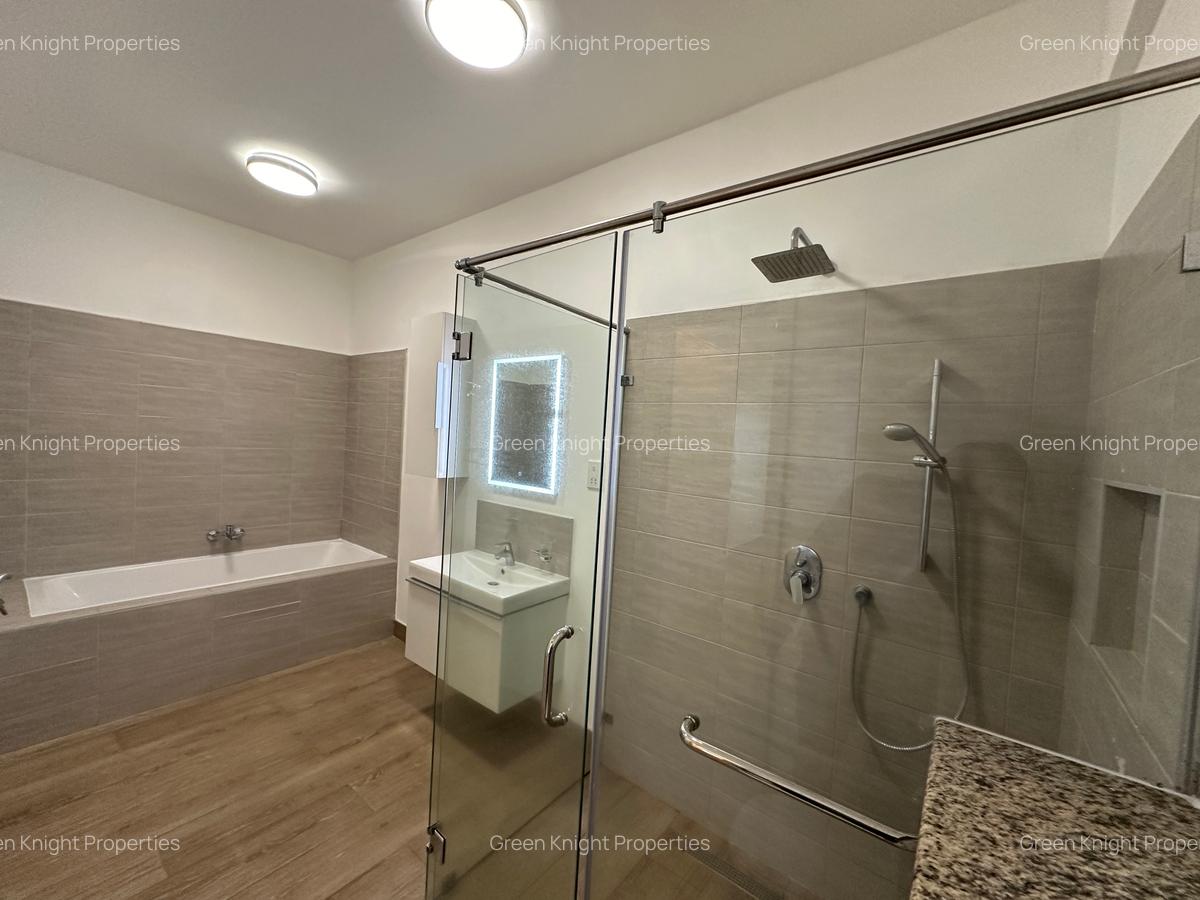 Serviced 3 Bed Apartment with En Suite in Westlands Area - 6