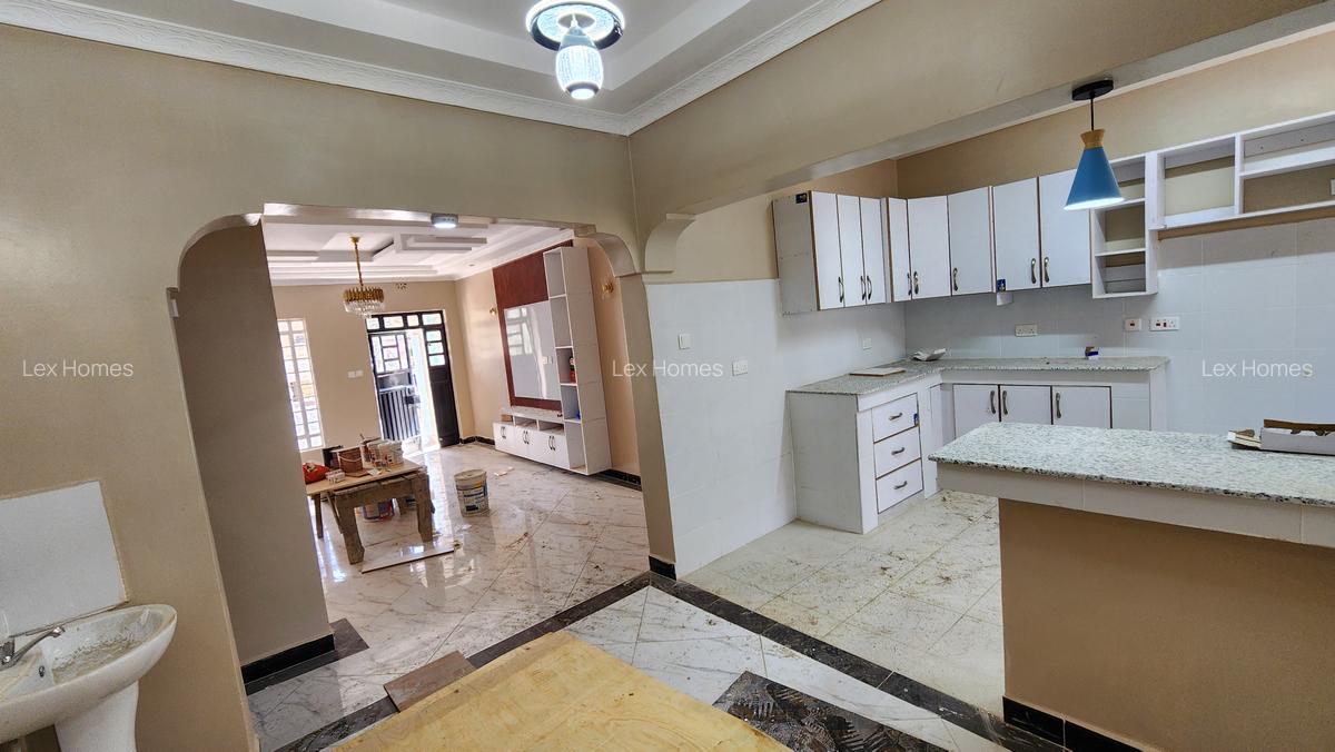 4 Bed House with En Suite at Forest Line Road - 8