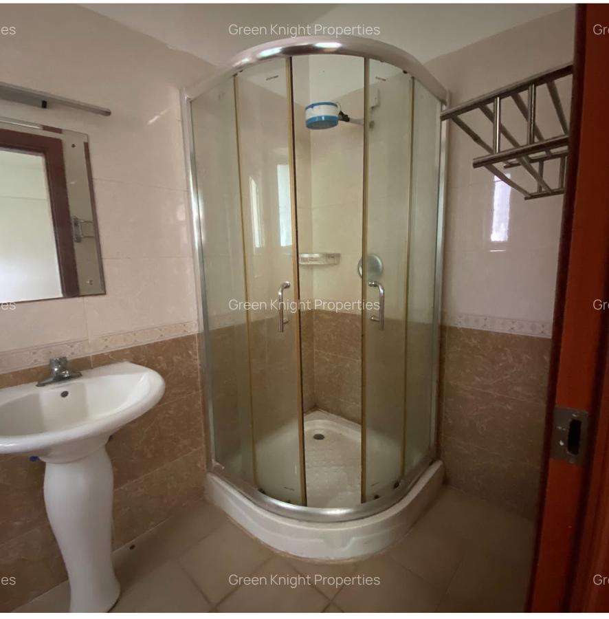 Serviced 4 Bed Apartment with En Suite in Lavington - 9