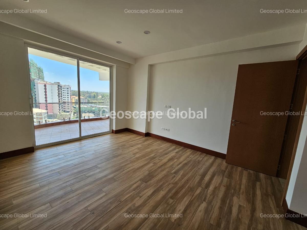 4 Bed Apartment with En Suite in Westlands Area - 9