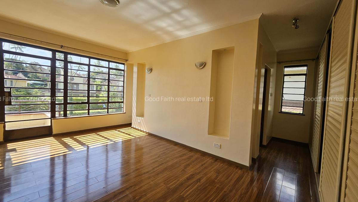 4 Bed Townhouse with En Suite in Kiambu Road - 13