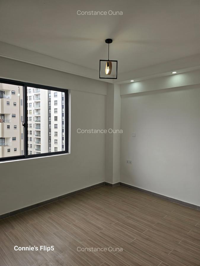 2 Bed Apartment with En Suite at Riverside Drive - 12