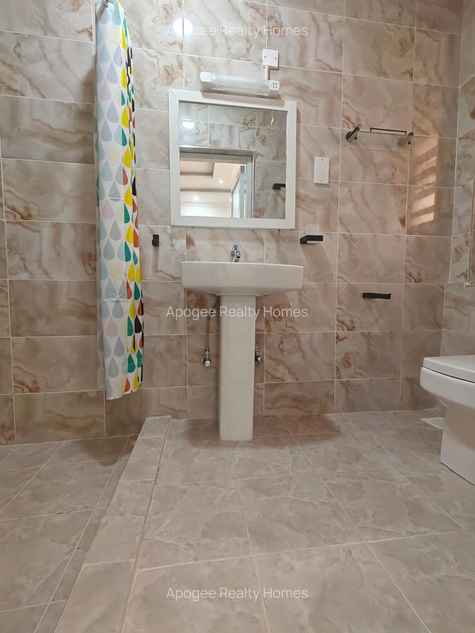 3 Bed Apartment with En Suite at Nairobi - 9