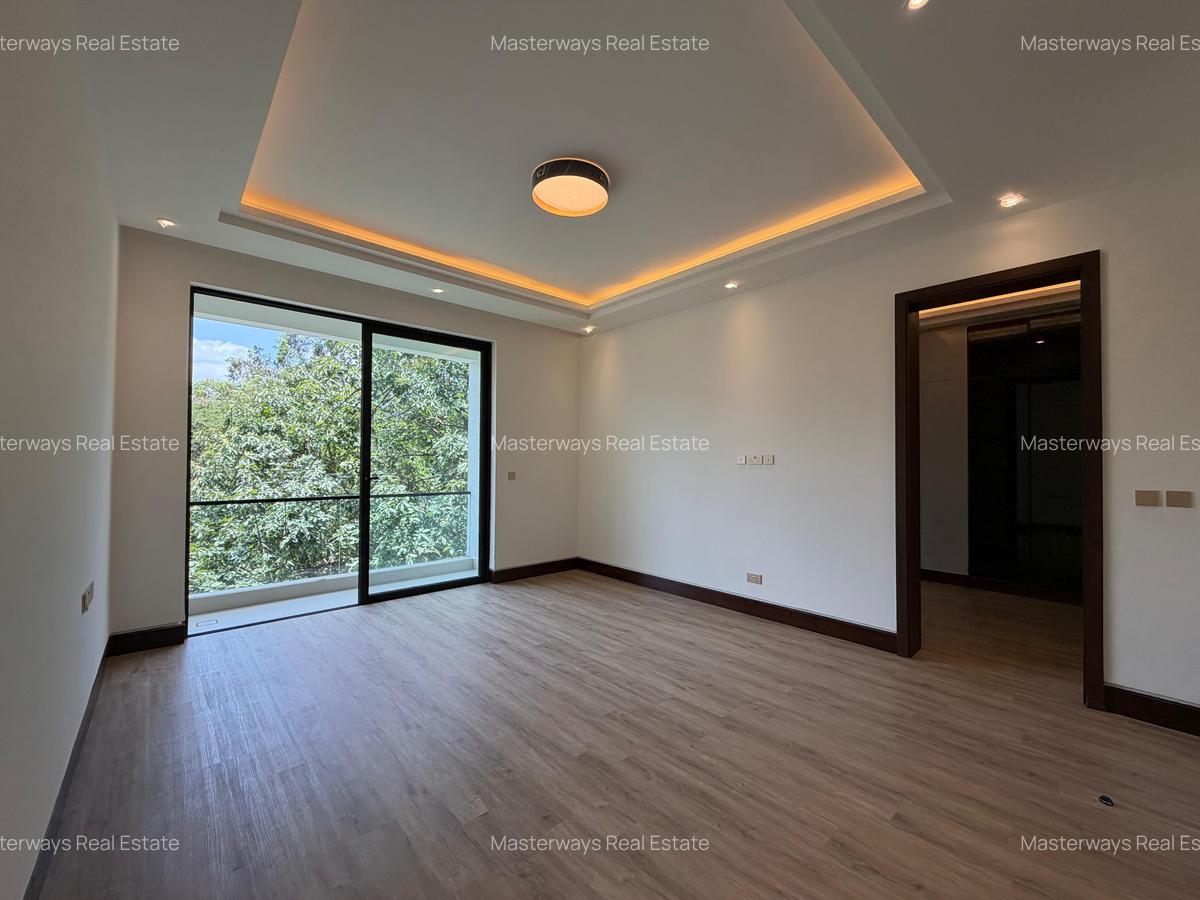 6 Bed Villa with En Suite at Peponi Road - 14