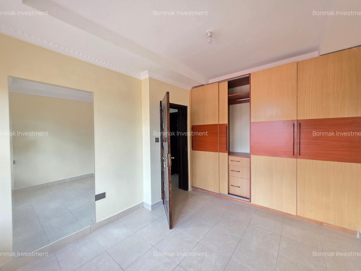 5 Bed Townhouse with En Suite at Kitisuru - 14