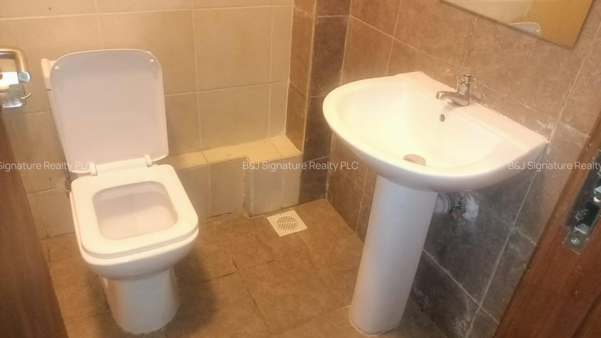 3 Bed Apartment with En Suite in Kilimani - 5