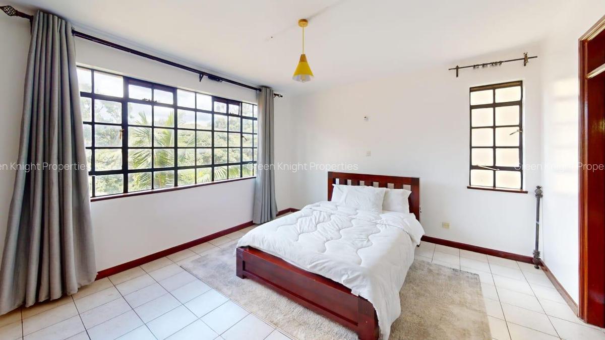 Serviced 4 Bed Apartment with En Suite in Riverside - 7