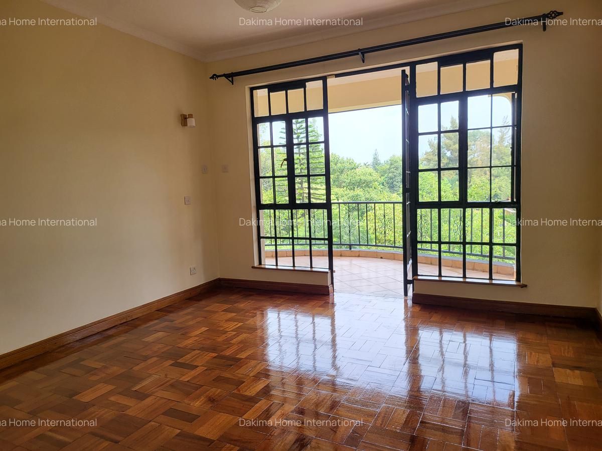 4 Bed Townhouse with En Suite in Runda - 8