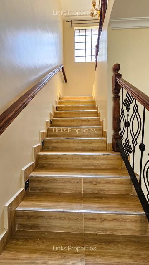 4 Bed House with En Suite at Kerarapon Road - 10