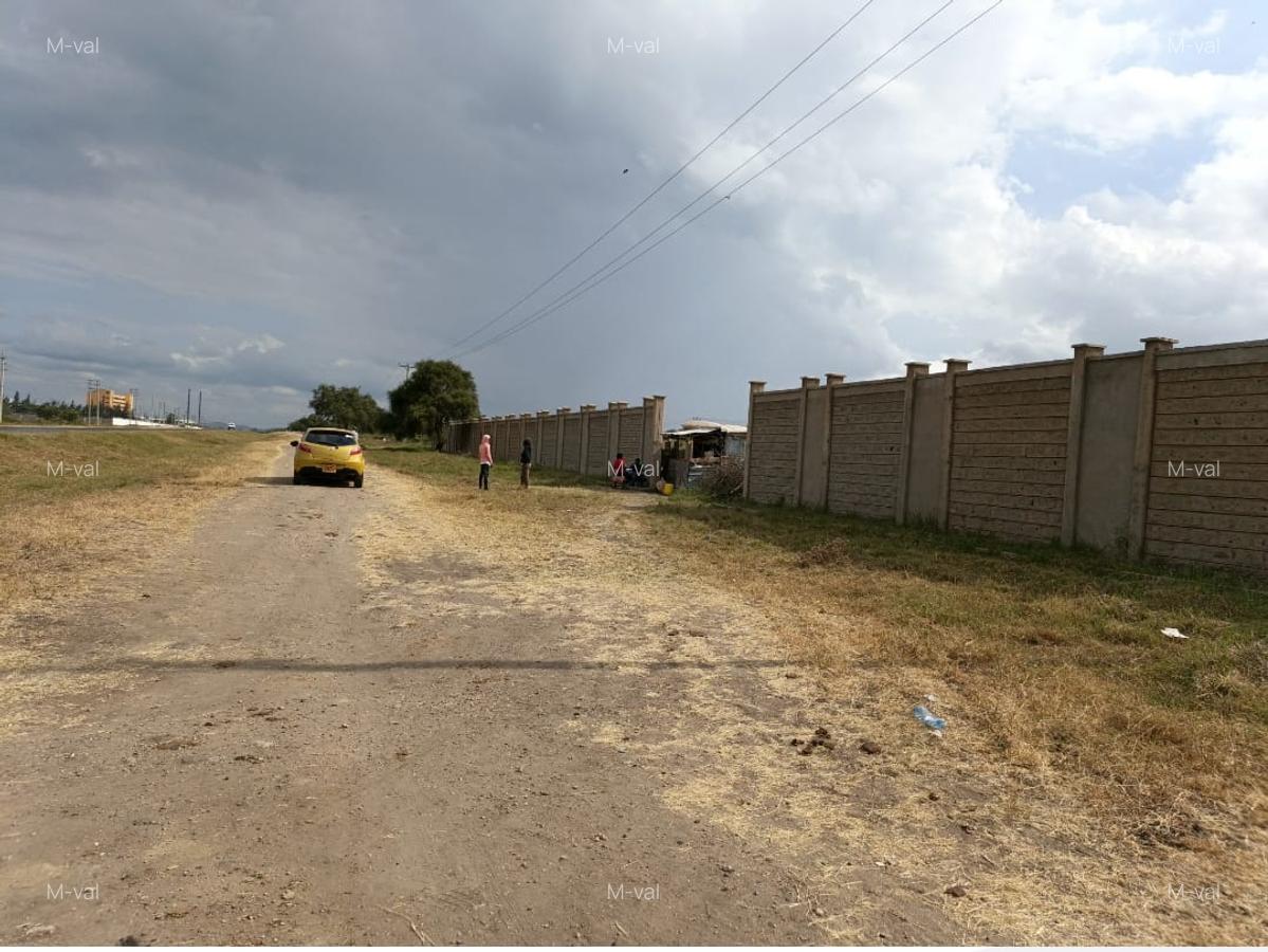 9.7 ac Land at Enkiringiri Area - Umma University - 4