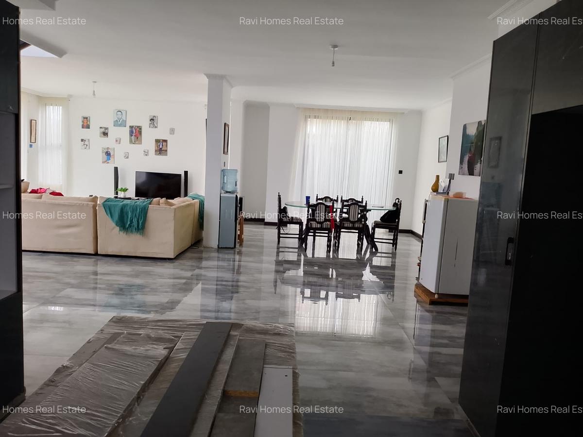 4 Bed Townhouse with En Suite in Kiambu Road - 7