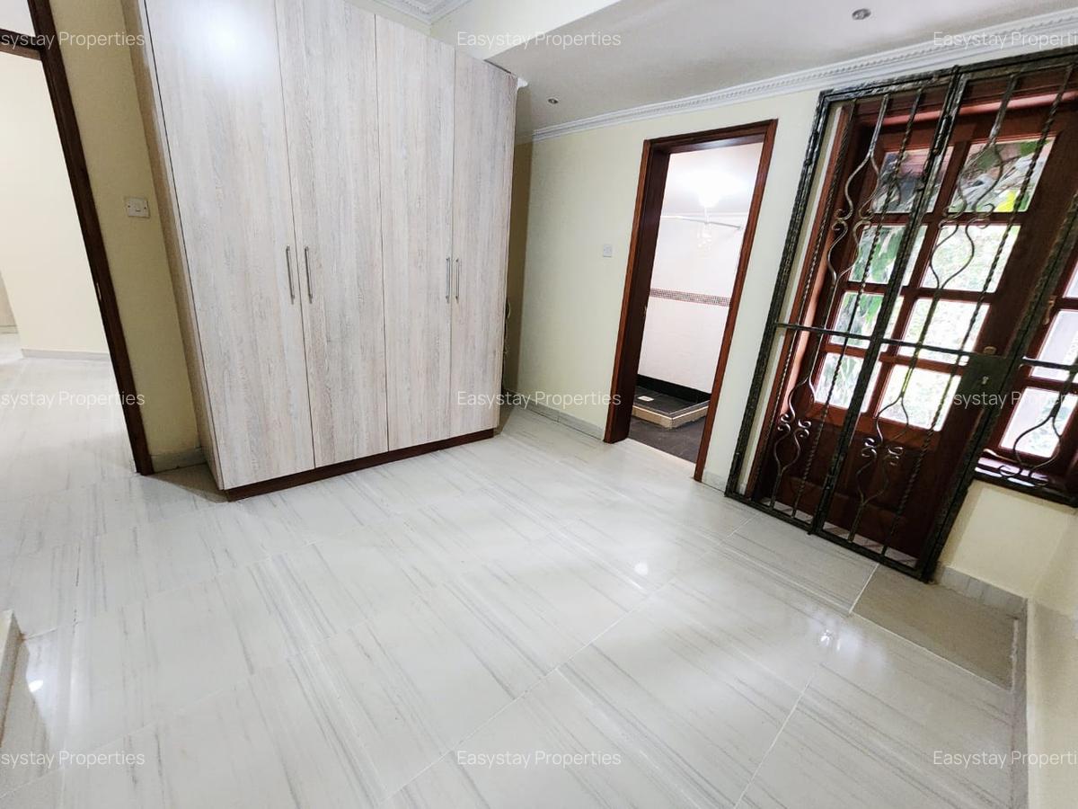 2 Bed House with En Suite in Runda - 5