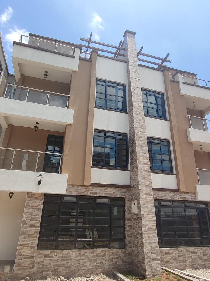 4 Bed Townhouse with En Suite in Eastern ByPass